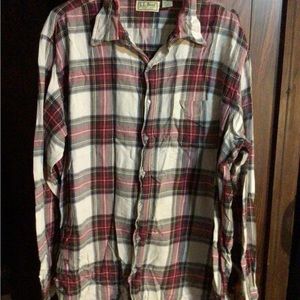 Men’s LL Bean plaid button down long sleeve
